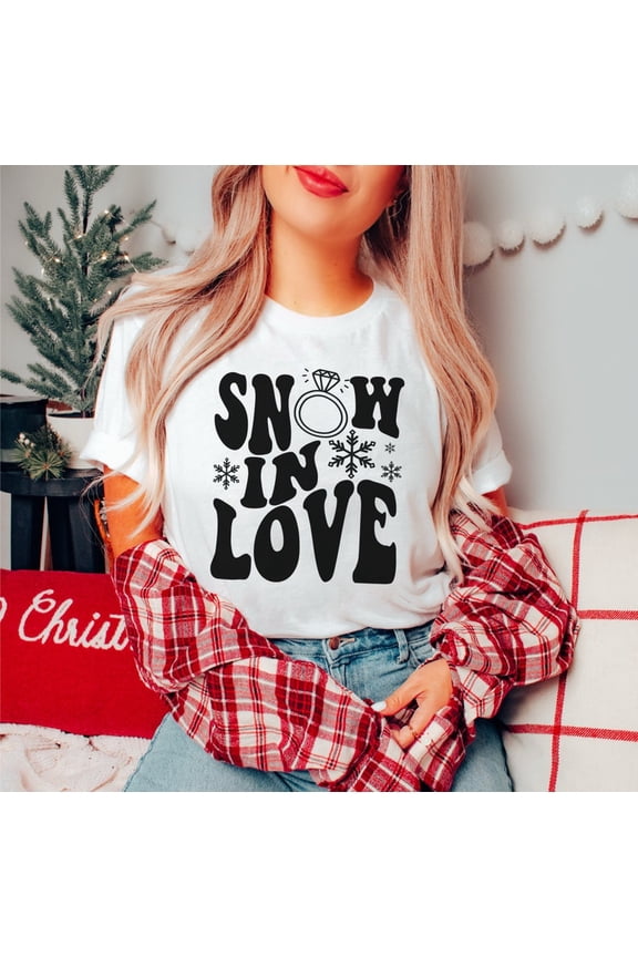 Snow in Love Winter Bachelorette Party Shirts, Bach Party Tees, Mountain Bachelorette, Winter Bride Shirts, Snow Bridesmaid Tees