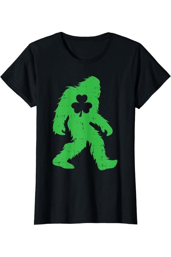 St Patricks Day Bigfoot Sasquatch Shamrock Gift T-Shirt