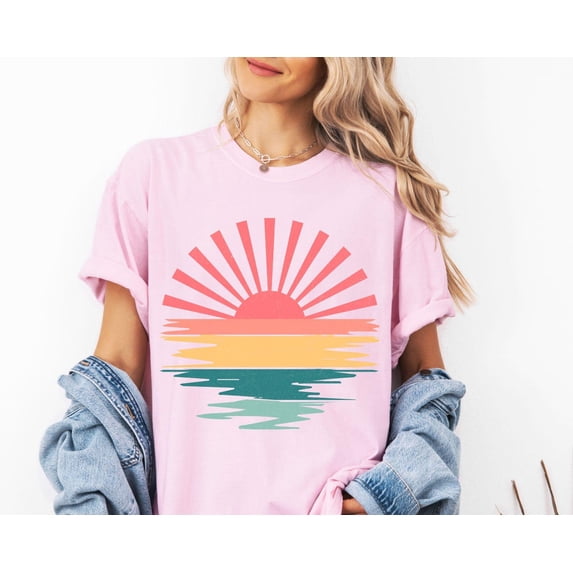 Sam Soft Sun T-Shirt, Summer Shirt, Beach Shirts, Sunhine T-Shirt, Gift For Woman, Boho Sun Shirt, Sun Shirt, Cute Womans Shirt