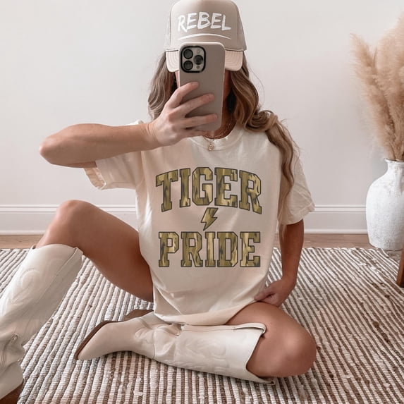 Sam Soft Tigers Mascot T-Shirt: Vintage Camo School Spirit Tee All Size S-5XL