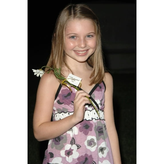 Sammi Hanratty At Arrivals For Abc Sneak Peek Of Pushing Daisies Hollywood Forever Cemetery Los Angeles Ca August