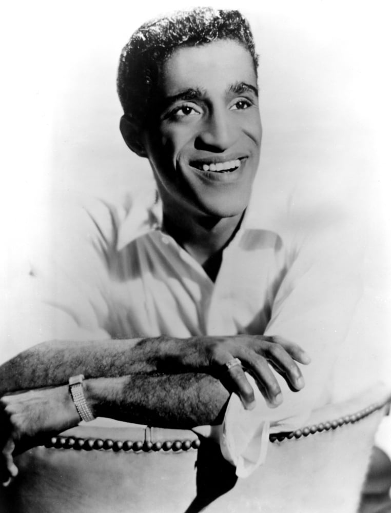 Sammy Davis Canvas Art - (16 x 20)