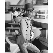 Sammy Davis Jnr 1973 performs Mr Bojangles in hat and gloves 8x10 inch photo
