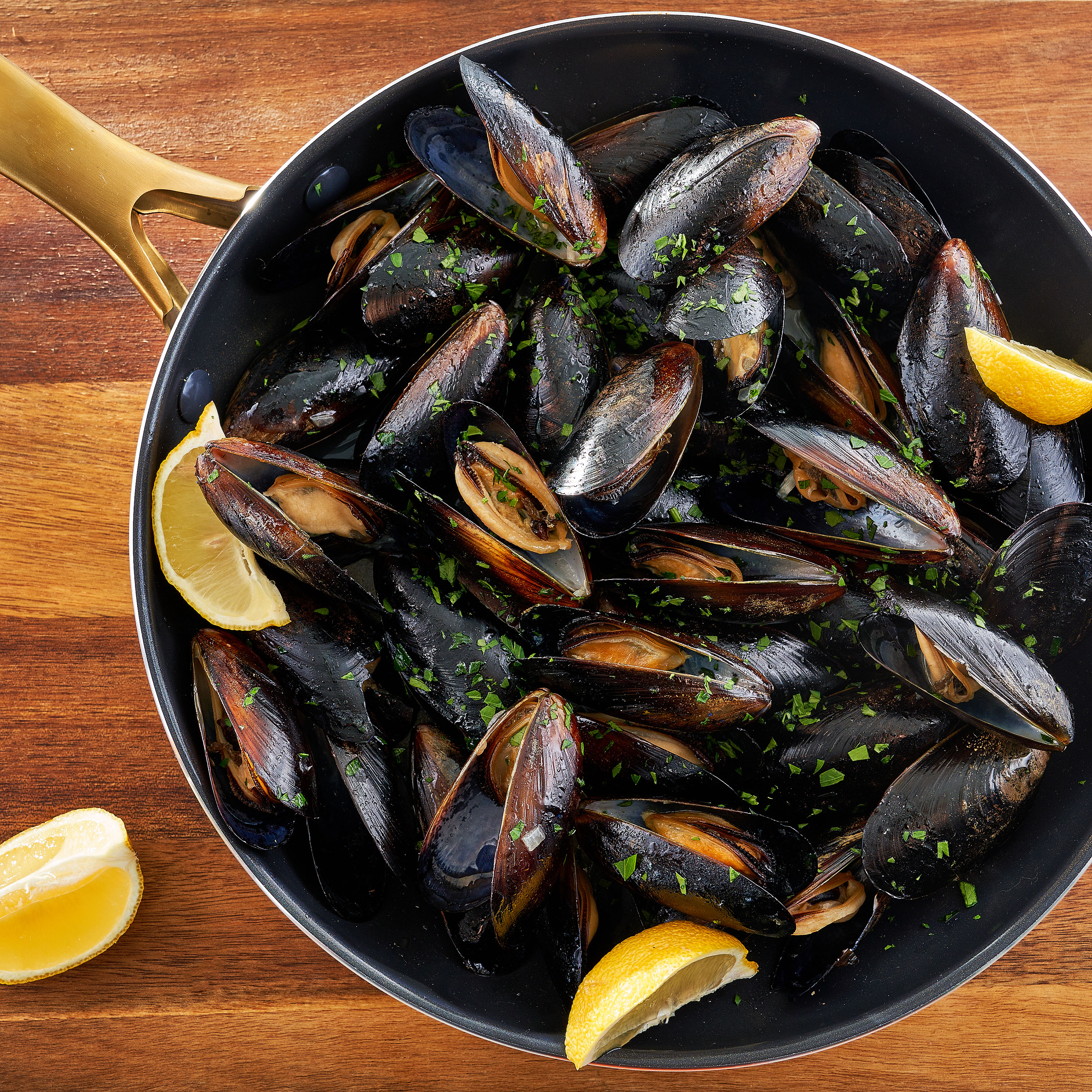 Sams Choice Frozen Mussels 2lb - image 1 of 9