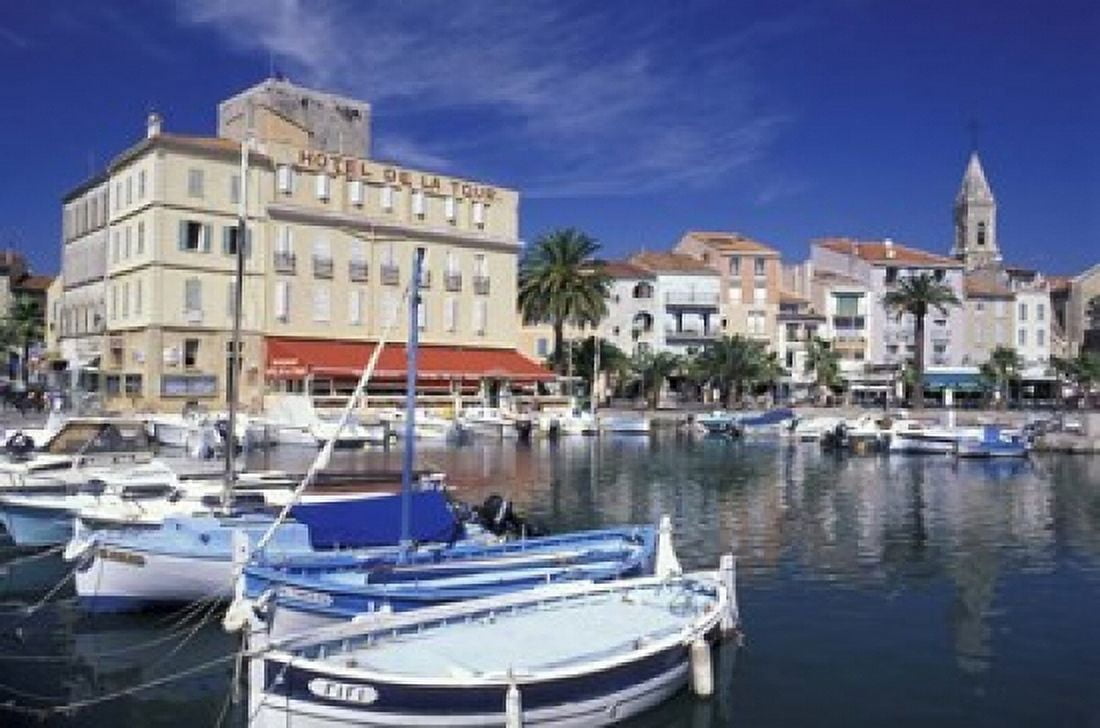 Sanary Sur Mer France II Canvas Art - David R Frazier DanitaDelimont (27 x 18)