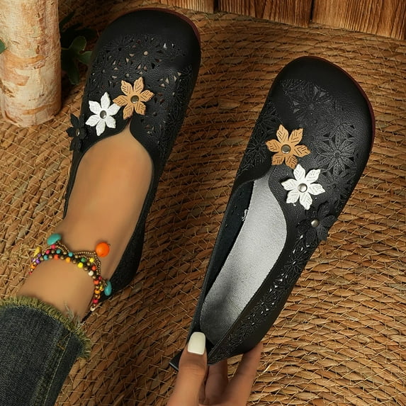 Sandals Under $15, Xunlbb Women's Fashion Casual Summer New Large Size Ethnic Style Hollow Flat Bottom Flower Breathable Shallow Mouth Shoes Sandals(Black,Size:36)