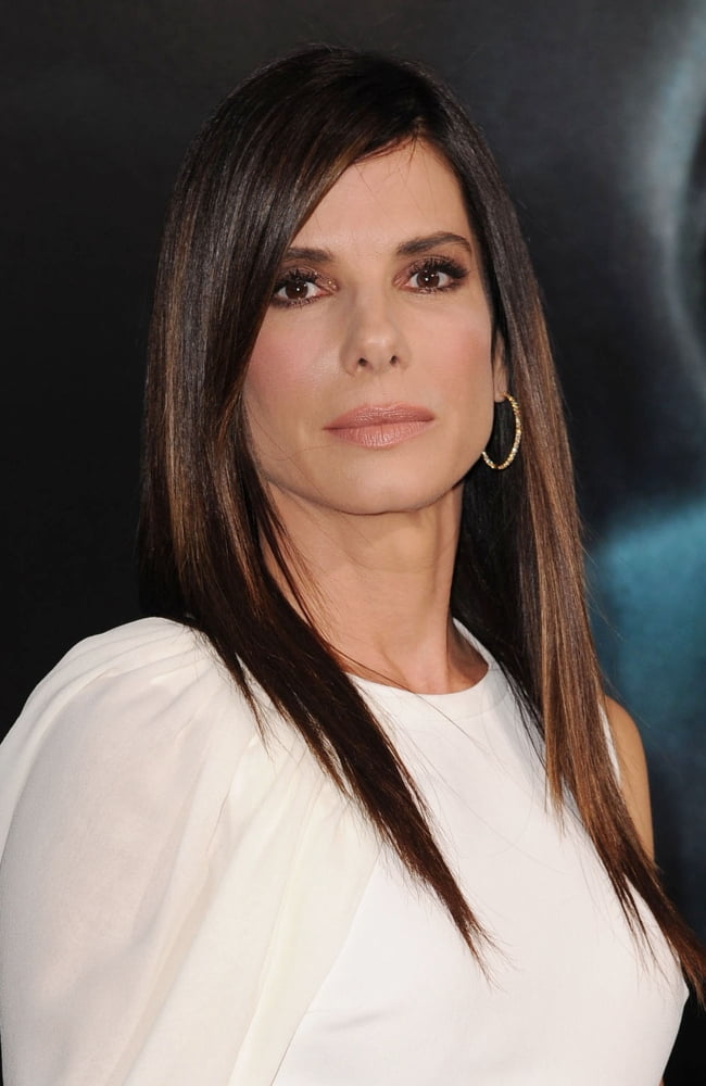 Sandra Bullock At Arrivals For Gravity Premiere Canvas Art -  (16 x 20)