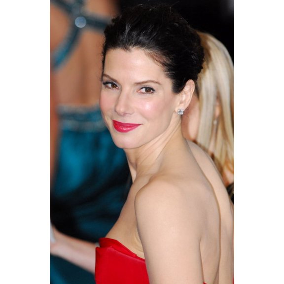 Sandra Bullock At Arrivals For The 83Rd Academy Awards Oscars - Arrivals Part 1 Canvas Art - (16 x 20)