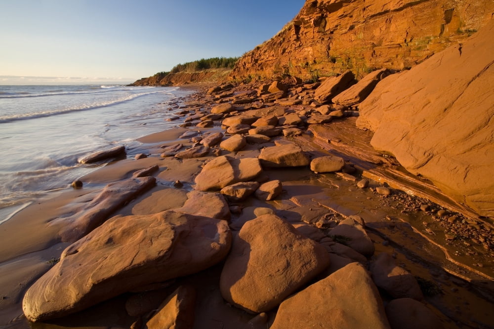 Sandstone Cliffs Cape Turner Prince Edward Island National Park Canvas Art - John Sylvester Design Pics (17 x 11)