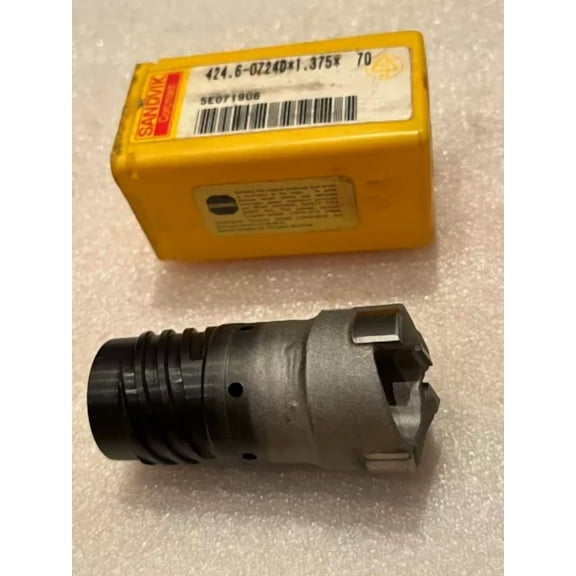 Sandvik Coromant 424.6-0724D 1.375 70 Ejector Head Drill Carbide Tip New 1-3/8"