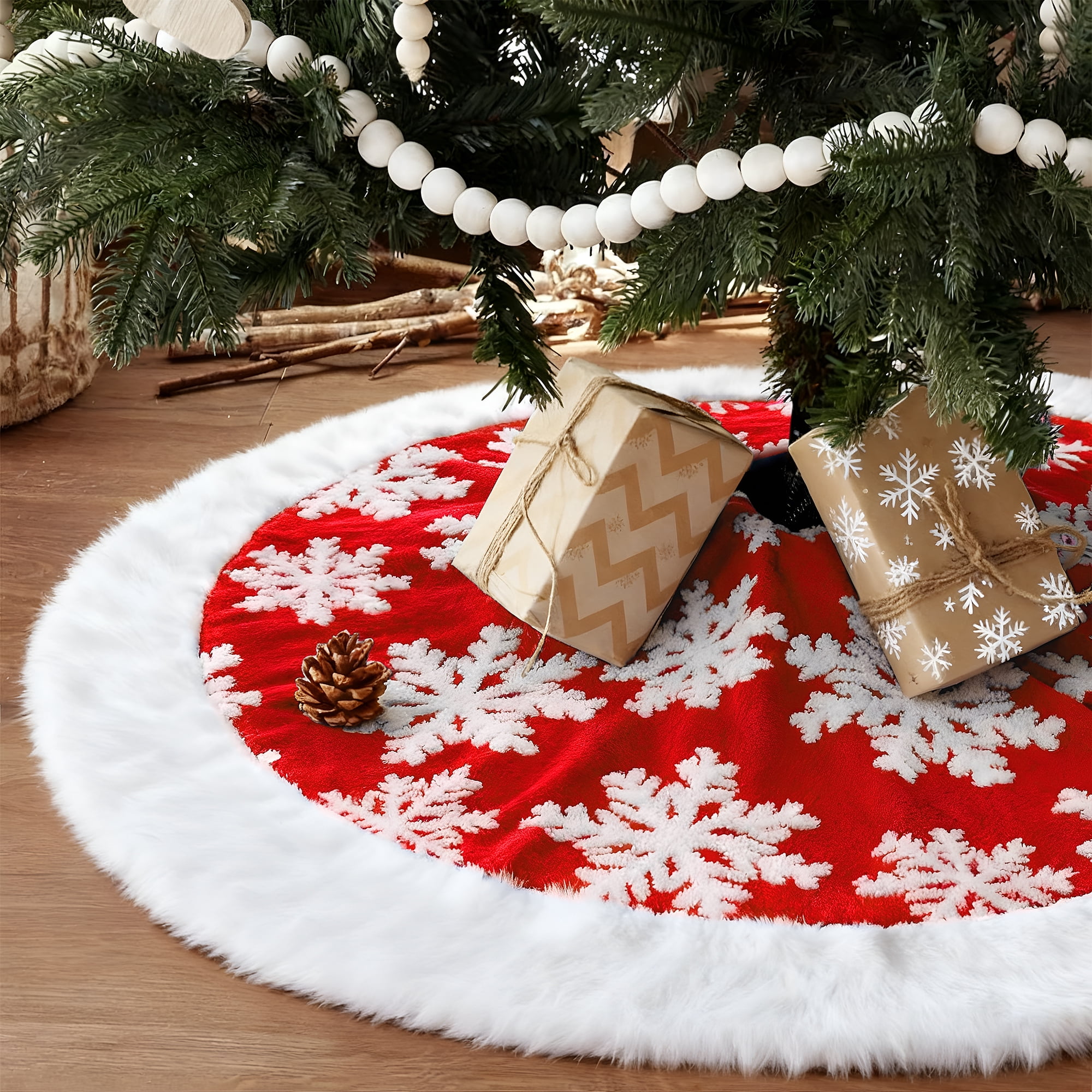 Sanmadrola Christmas Tree Skirt Red White Plush Skirts Christmas Decorations Indoor Xmas Ornaments Holiday Decor for Party, 36in
