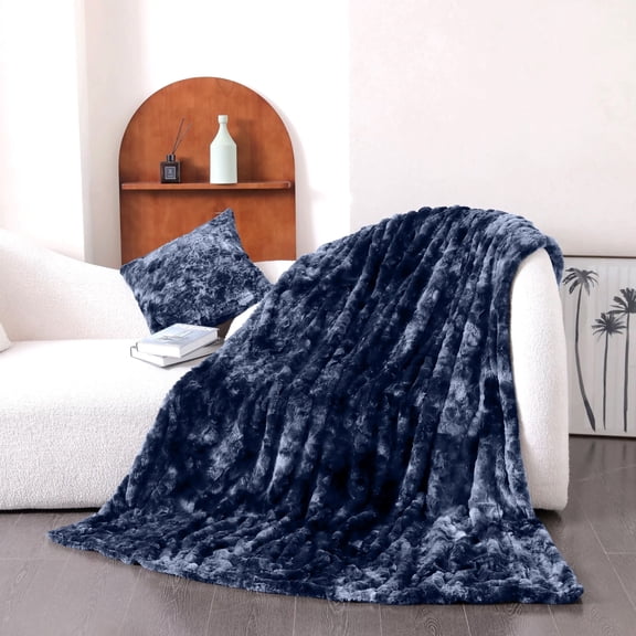 Sanmadrola Oversized Throw Blanket Soft Fuzzy for Couch Fluffy Blankets Throws Shaggy Faux Fur Plush Sherpa Blanket Cozy Decorative Gift Throw Blankets for Couch, Sofa, Bed 60''x80'' Navy Blue