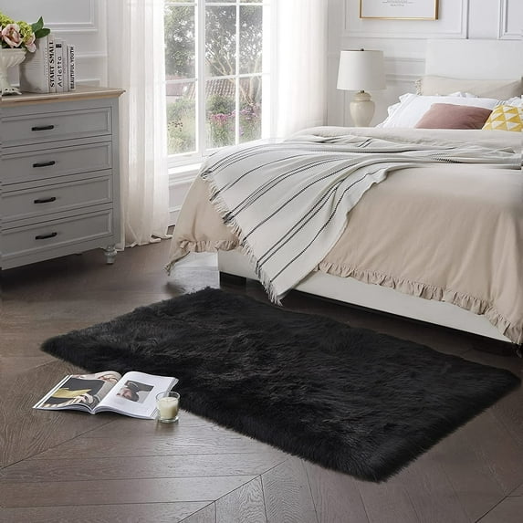 Sanmadrola Soft Fluffy Faux Sheepskin Fur Area Rug for Bedroom Floor Sofa Living Room 3 x 5 Feet,Black
