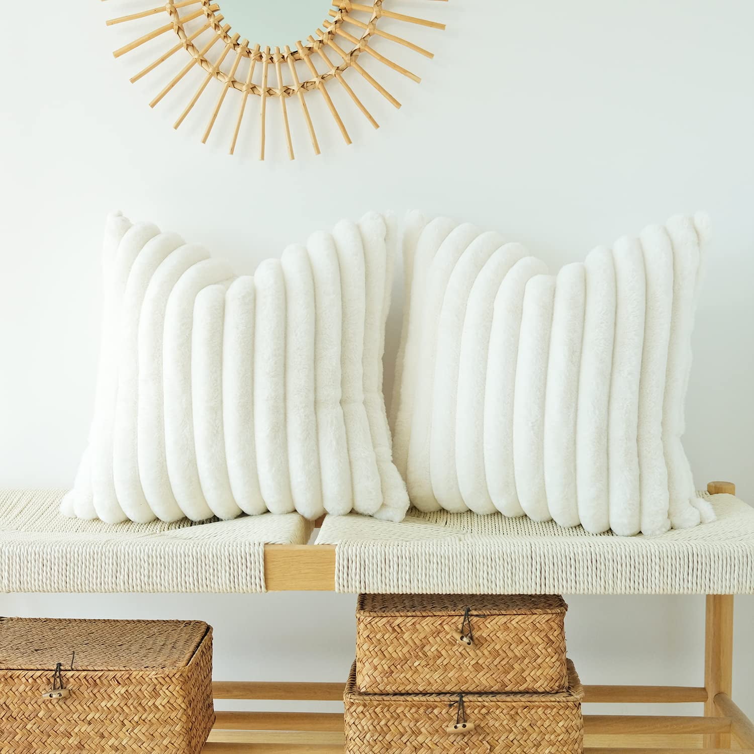 Sanmadrola Throw Pillow Covers 18x18 inch Pack of 2 Faux Fur Plush Decorative Throw Pillow Covers Couch Cushion Case Soft Pillow with Velvet Back for Sofa, Bed, Living Room, White - Walmart.com