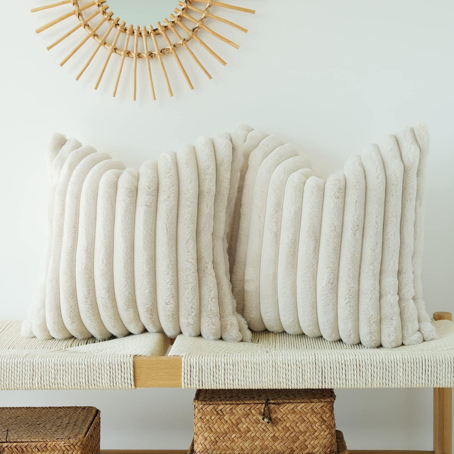 Sanmadrola Throw Pillow Covers 18x18 inch Pack of 2 Faux Fur Plush Decorative Throw Pillow Covers Couch Cushion Case Soft Pillow with Velvet Back for Sofa, Bed, Living Room, Cream White - Walmart.com