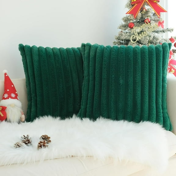 Sanmadrola Throw Pillow Covers 18x18 inch Pack of 2 Faux Fur Plush Decorative Throw Pillow Covers Couch Cushion Case Soft Pillow with Velvet Back for Sofa, Bed, Living Room, Dark Green