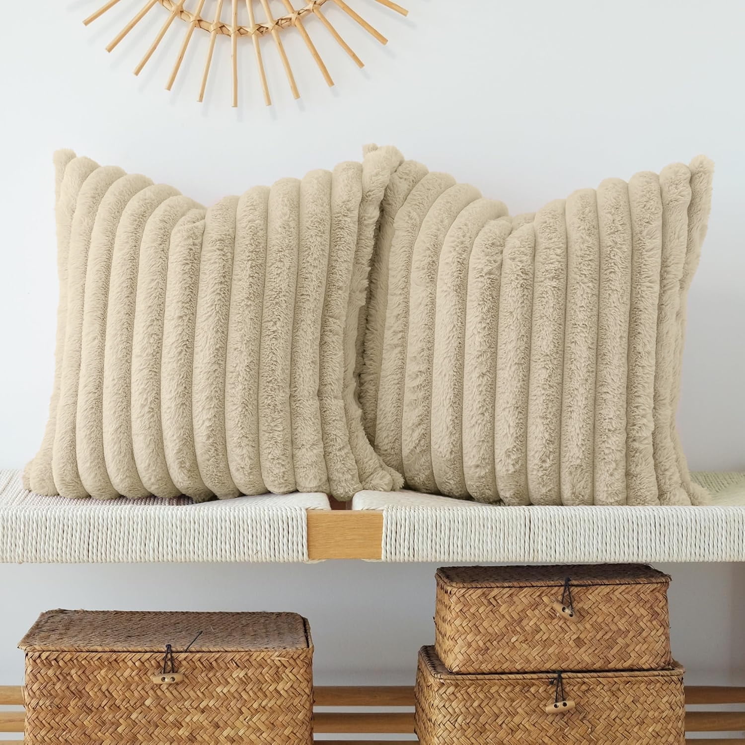 Sanmadrola Throw Pillow Covers 18x18 inch Pack of 2 Faux Fur Plush Decorative Throw Pillow Covers Couch Cushion Case Soft Pillow with Velvet Back for Sofa, Bed, Living Room, Red - Walmart.com