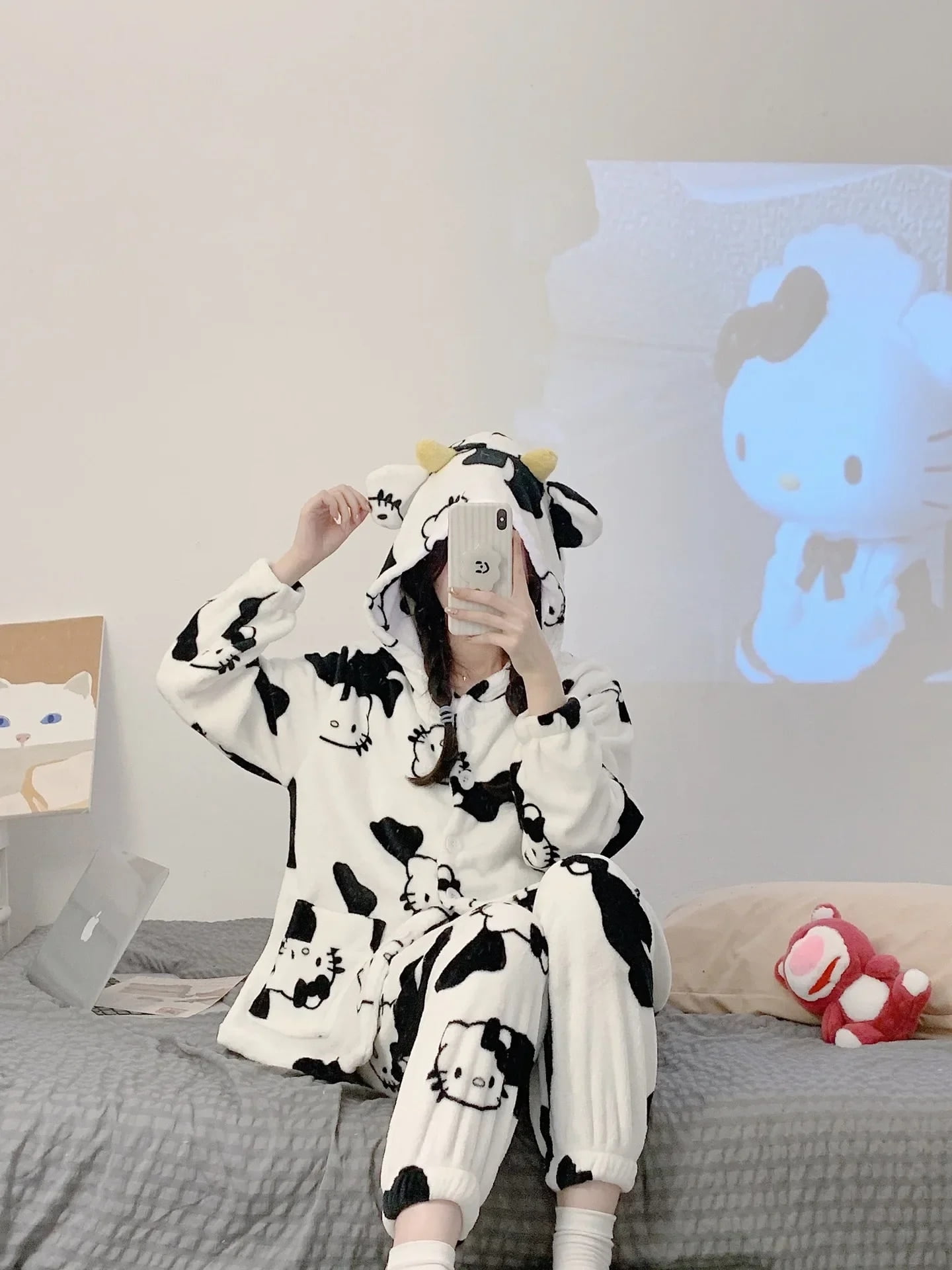 Sanrio Christmas Hello Kitty Flannel Pajamas Black Women'S Warm Woolen ...