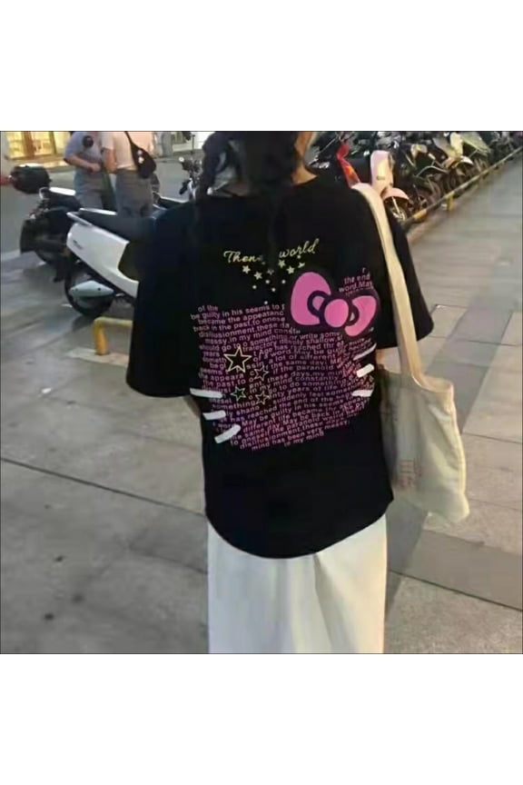 Sanrio Clothes Hello Kitty New T-shirt Graffiti Design Summer Short Sleeve T-shirts Women Tops Sweet Y2k Loose Chic Tee Shirts