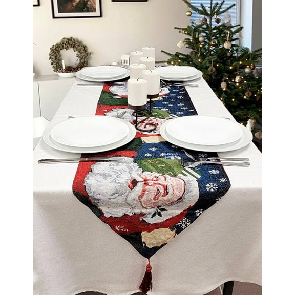 Santa Claus Christmas Table Runner F07M5-8C