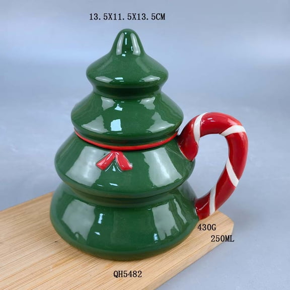 Santa Claus mug, high temperature resistant ceramic coffee cup, grip design, non-slip bottom, holiday gifts.