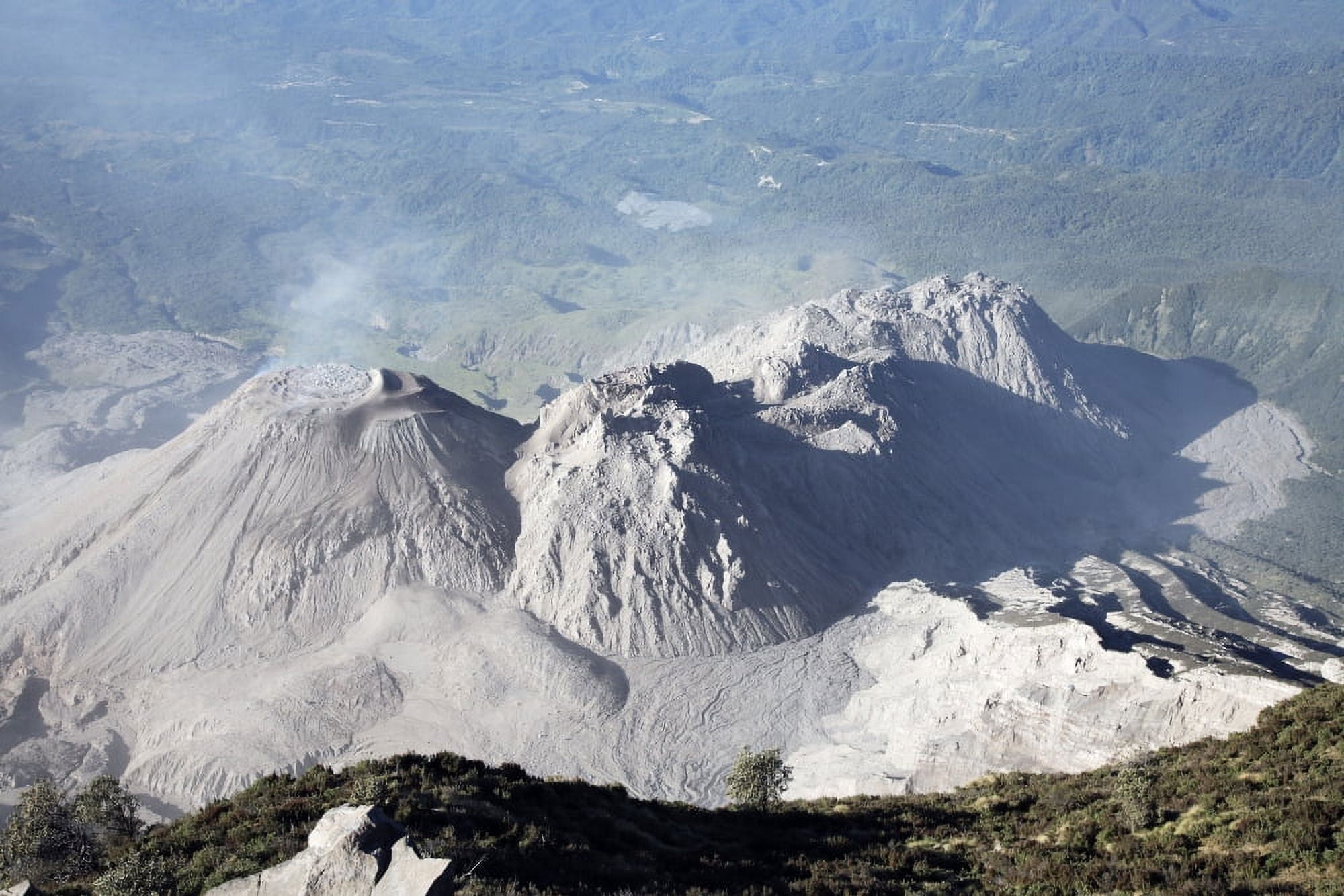 Santiaguito dome complex Santa Maria volcano Guatemala Canvas Art - Richard RoscoeStocktrek Images (35 x 23)
