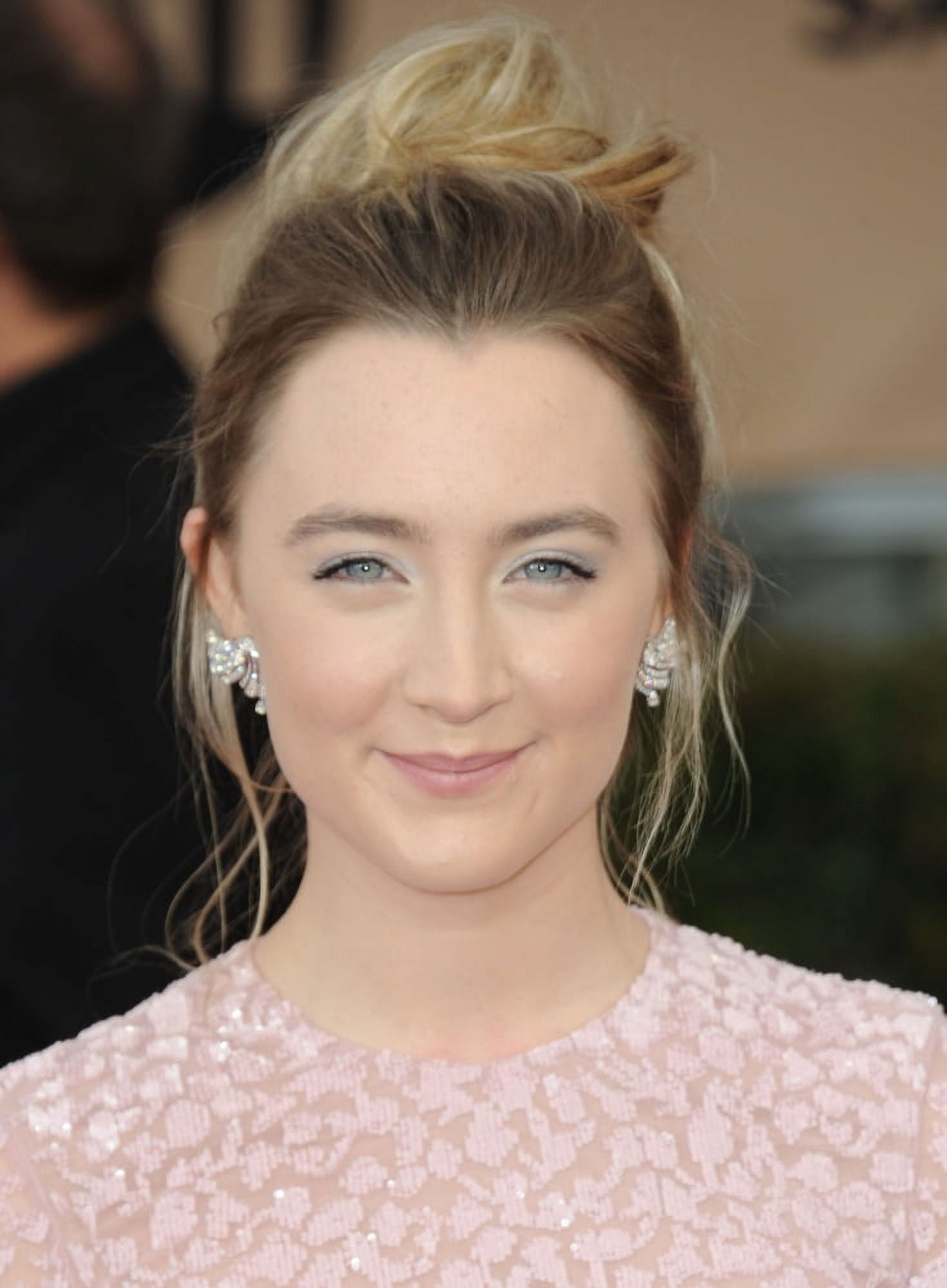 Saoirse Ronan At Arrivals For 22Nd Annual Screen Actors Guild Awards (Sag) - Arrivals 2 Canvas Art - (16 x 20)