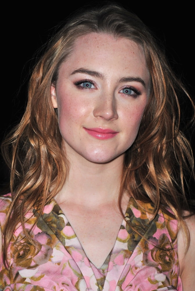 Saoirse Ronan At Arrivals For Byzantium Premiere At Toronto International Film Festival Canvas Art - (16 x 20)