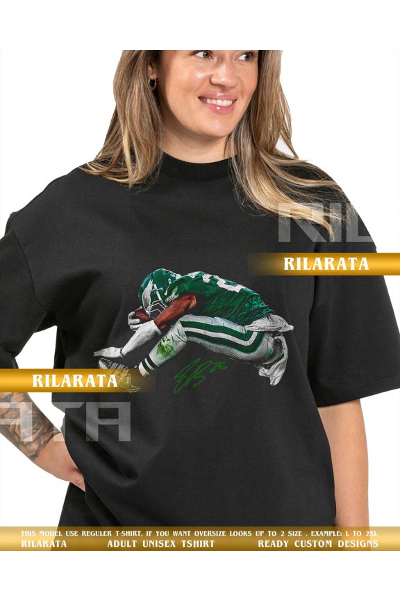 Saquon Barkley Hurdle Vintage T-Shirt Gift for Women and Man Shirt Unisex Tee Sport