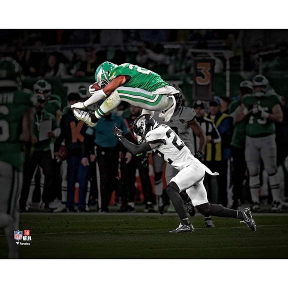 Saquon Barkley Philadelphia Eagles Unsigned Fanatics Authentic Reverse Hurdle 16x20 Photo