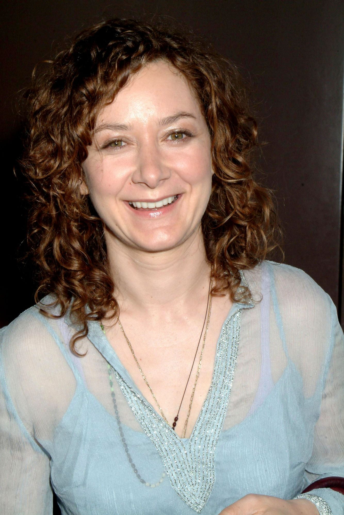 sara-gilbert-at-arrivals-for-the-wb-network-s-2005-all-star-celebration