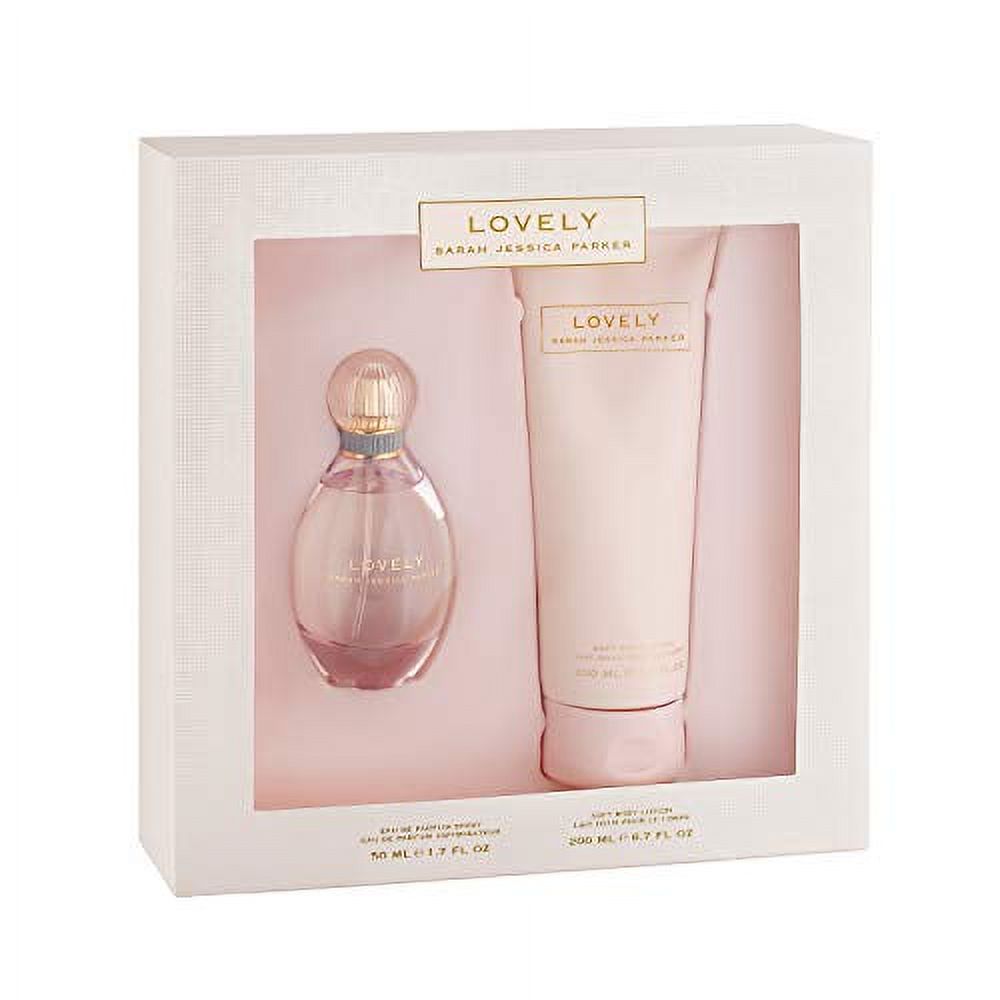 Sarah Jessica Lovely 2 Piece Gift Set Eau de Parfum 1.7 & Body 6.7 ...