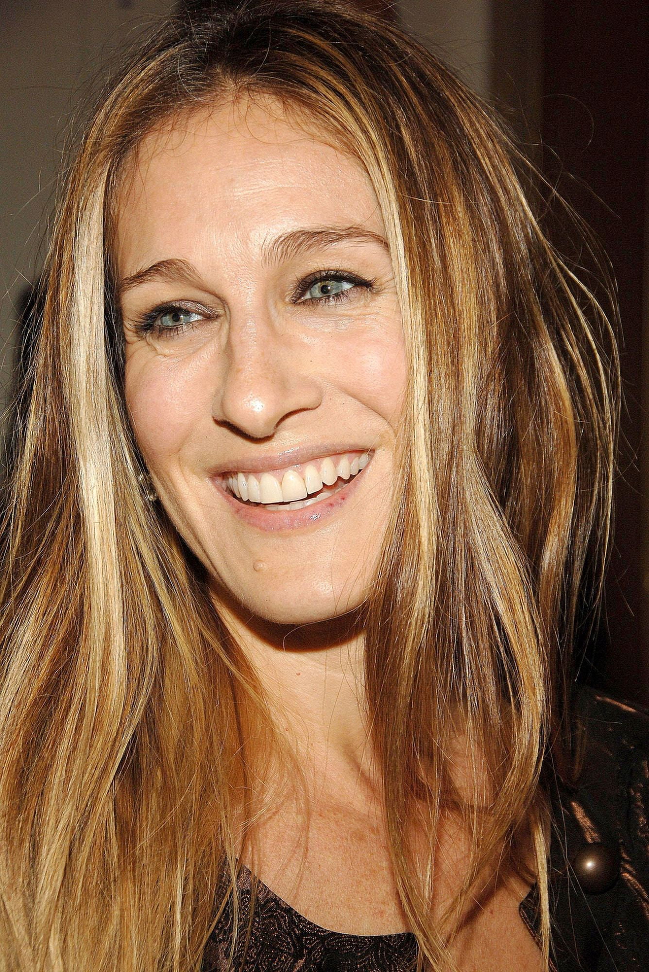 Sarah Jessica Parker At Arrivals For A Chorus Line Revival Opening Night On Broadway Canvas Art - (16 x 20)
