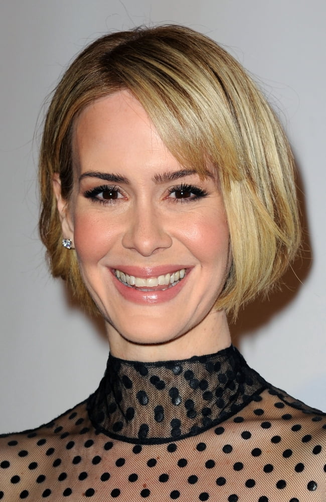Sarah Paulson At Arrivals For Museum Of The Moving Image 29Th Annual Black-Tie Salute To Julianne Moore Canvas Art -  (16 x 20)
