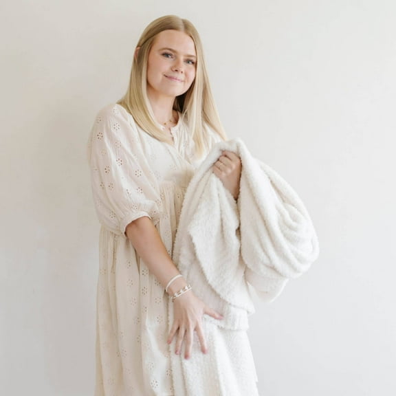 Saranoni BamboniĀ® Throw Blankets