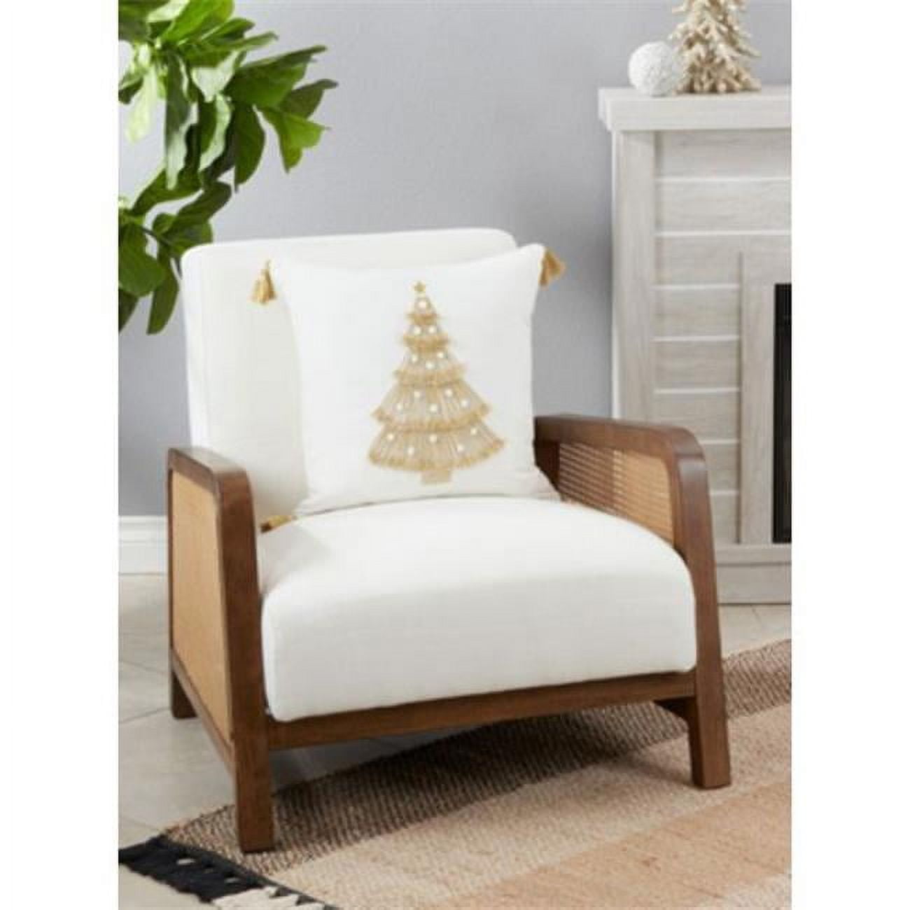 Saro Lifestyle Christmas Tree Decorative Pillow Cover, Gold, 18"