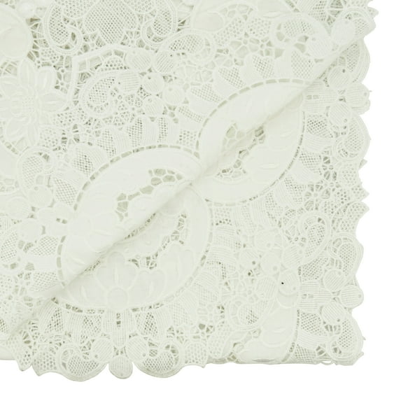 Saro Lifestyle Lace Design Table Runner