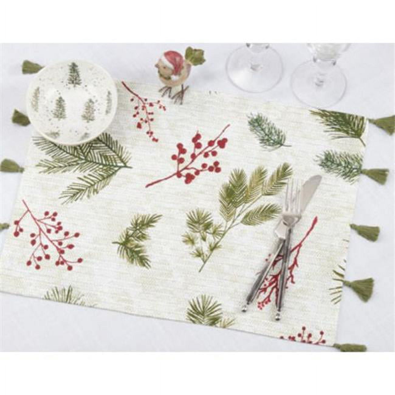 Holiday Pine Needle and Red Berry Cotton Placemats Set