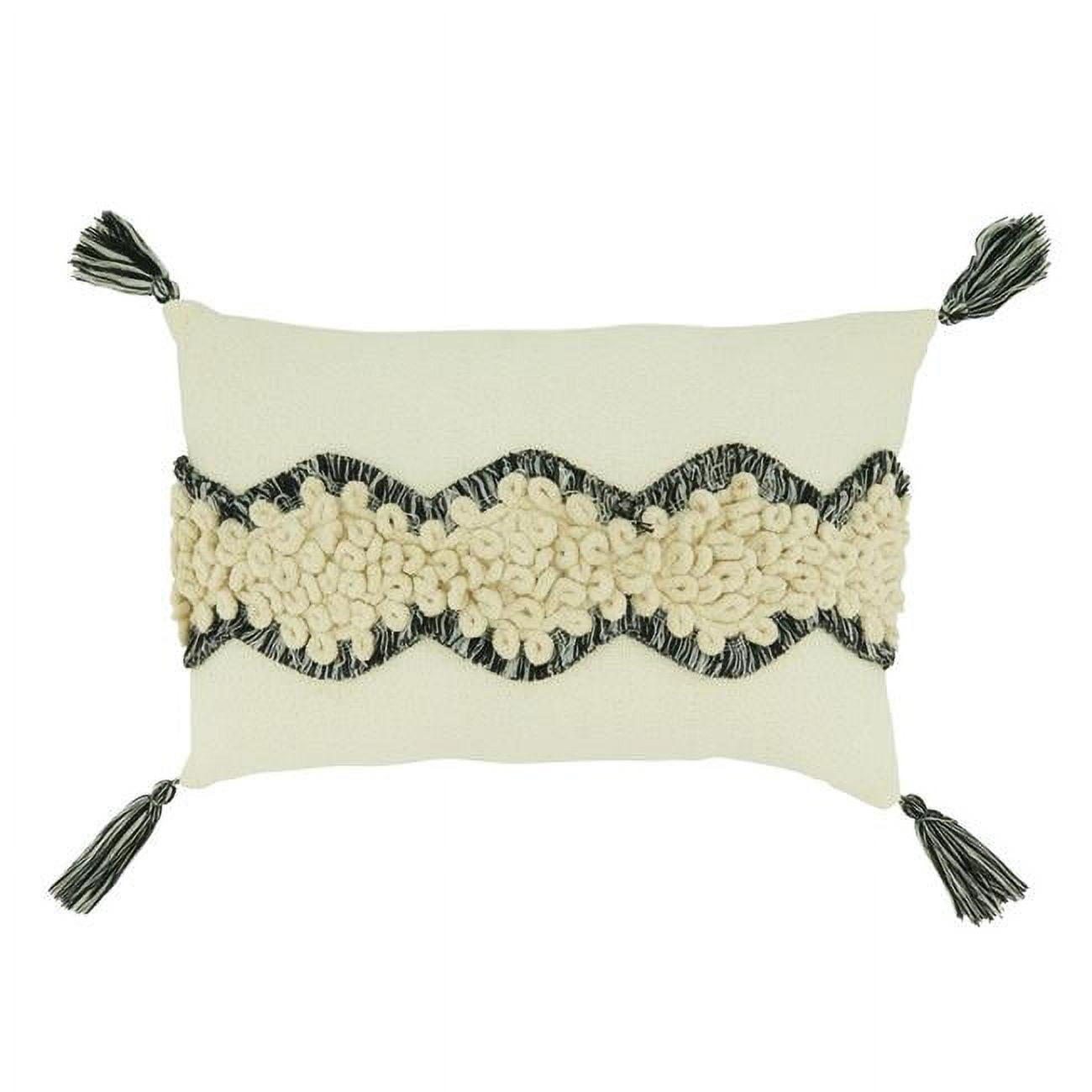 Saro Lifestyle Tasseled Corners Yarn and Lace Appliqu Throw