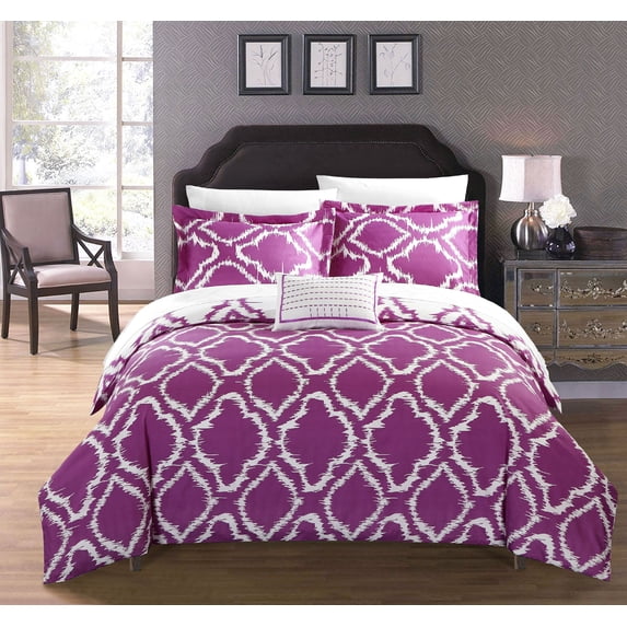Sasha 4 or 3 Piece Reversible Duvet Cover Set Two-Tone Ikat Geometric Diamond Pattern Print Zipper Closure Bedding