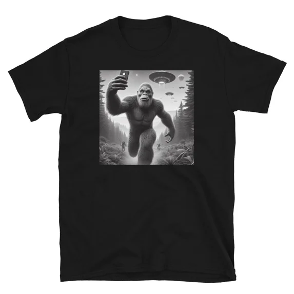 Sasquatch Funny Bigfoot Alien Graphic Tee UFO Novelty T-Shirt Gift Unisex T-Shirt, up to Size 5XL