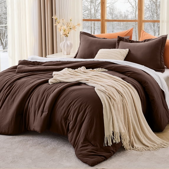 Sasttie Queen Comforter Set Dark Brown, 3 Piece Solid Bedding for All Seasons, Soft and Breathable Down Alternative Bed Set with 2 Pillowshams