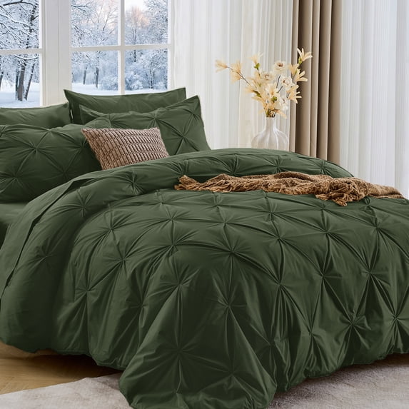 Sasttie King Size Comforter Set, 7-Piece Bed in a Bag, Pintuck Bedding Sets for All Season, Dark Green