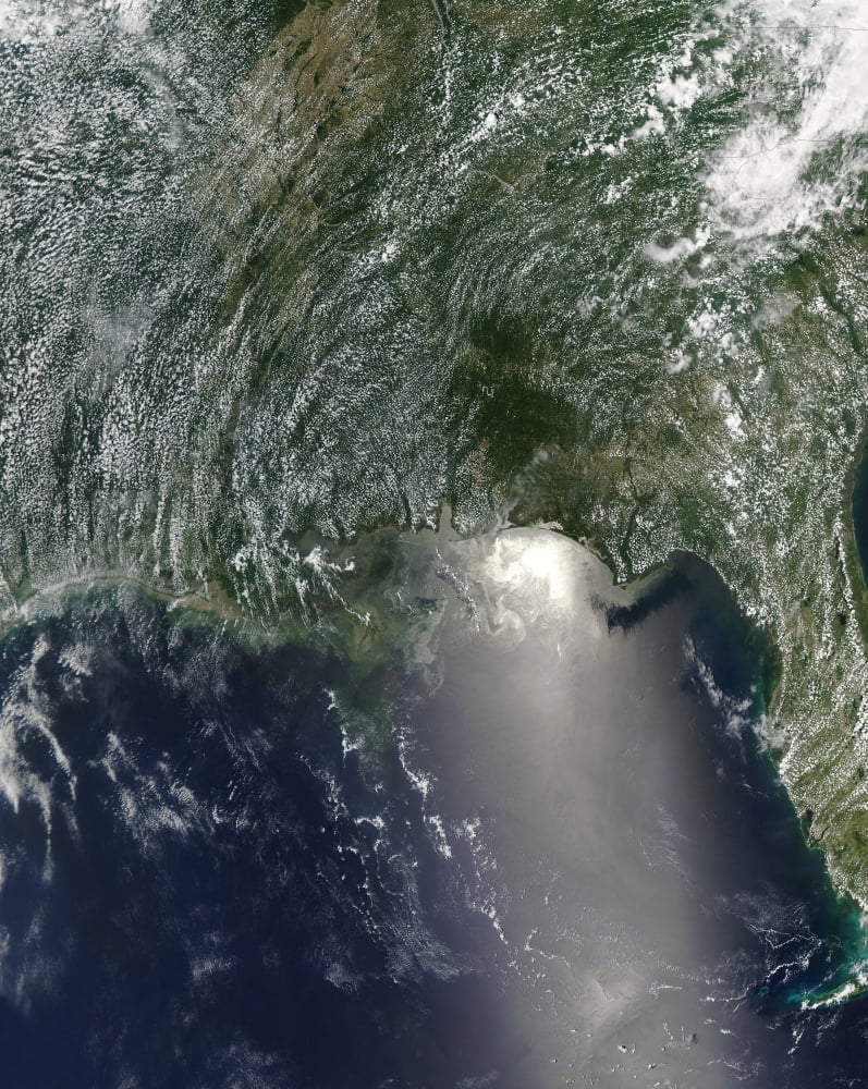 Satellite view of an oil spill is visible across the northern Gulf of Mexico Canvas Art - Stocktrek Images (25 x 32)