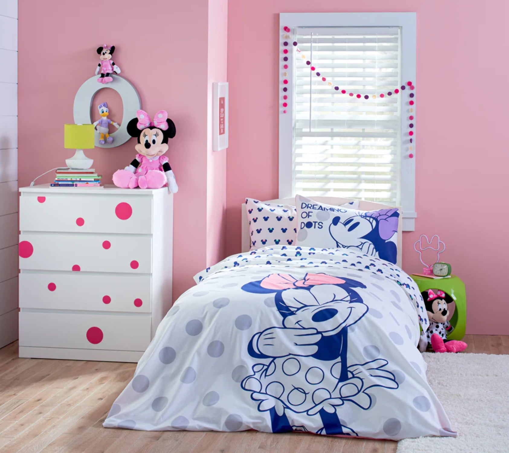 Minnie bed clearance set