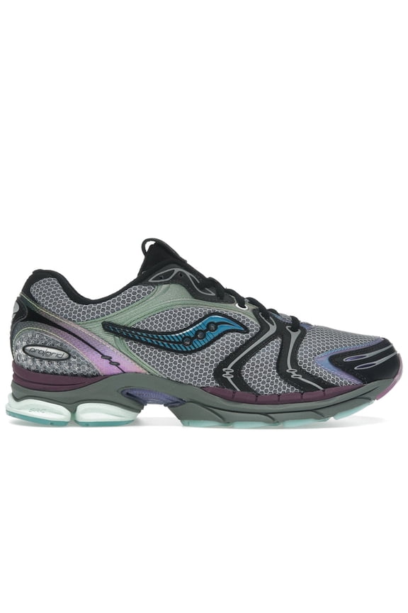 Men's ProGrid Triumph 4 Winter Solstice Holographic Shoes, from StockX