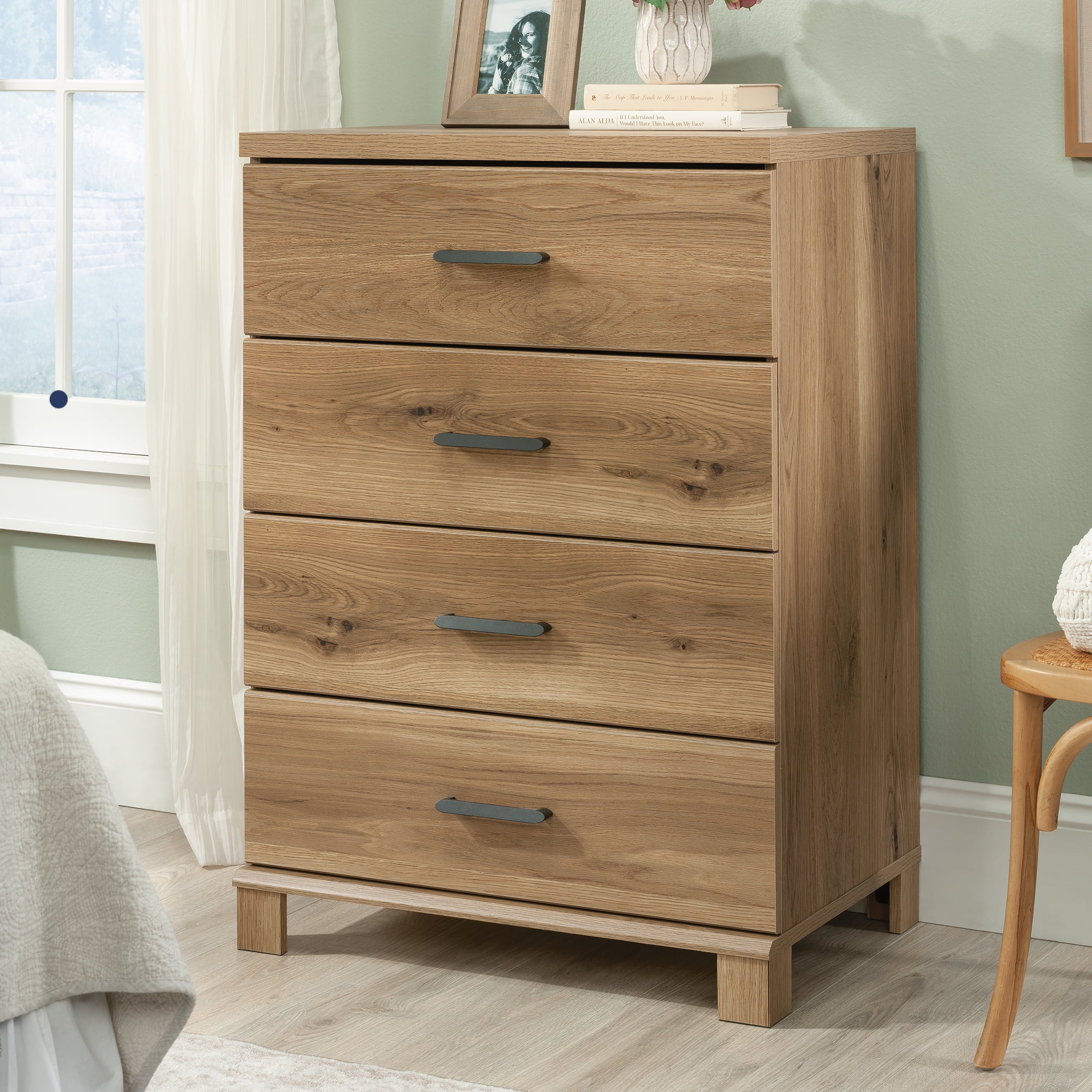 Timber Oak 4-Drawer Chest with Metal Handles