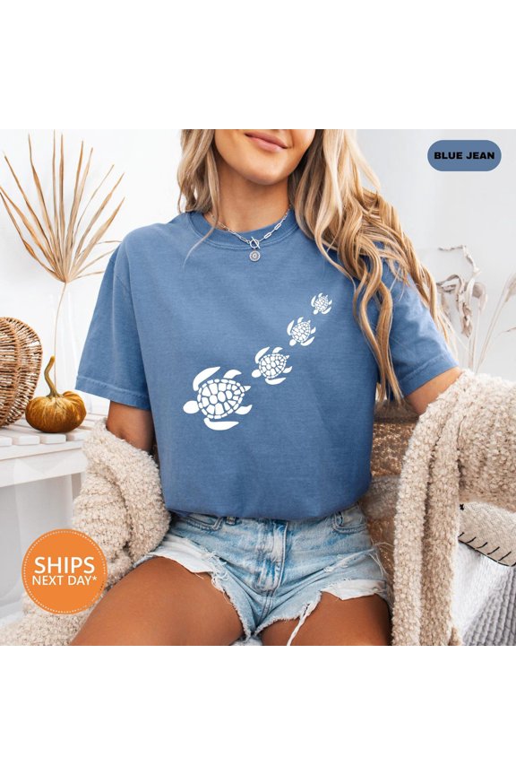 Save Turtles Sea Beach Turtle Lover Gift T-Shirt