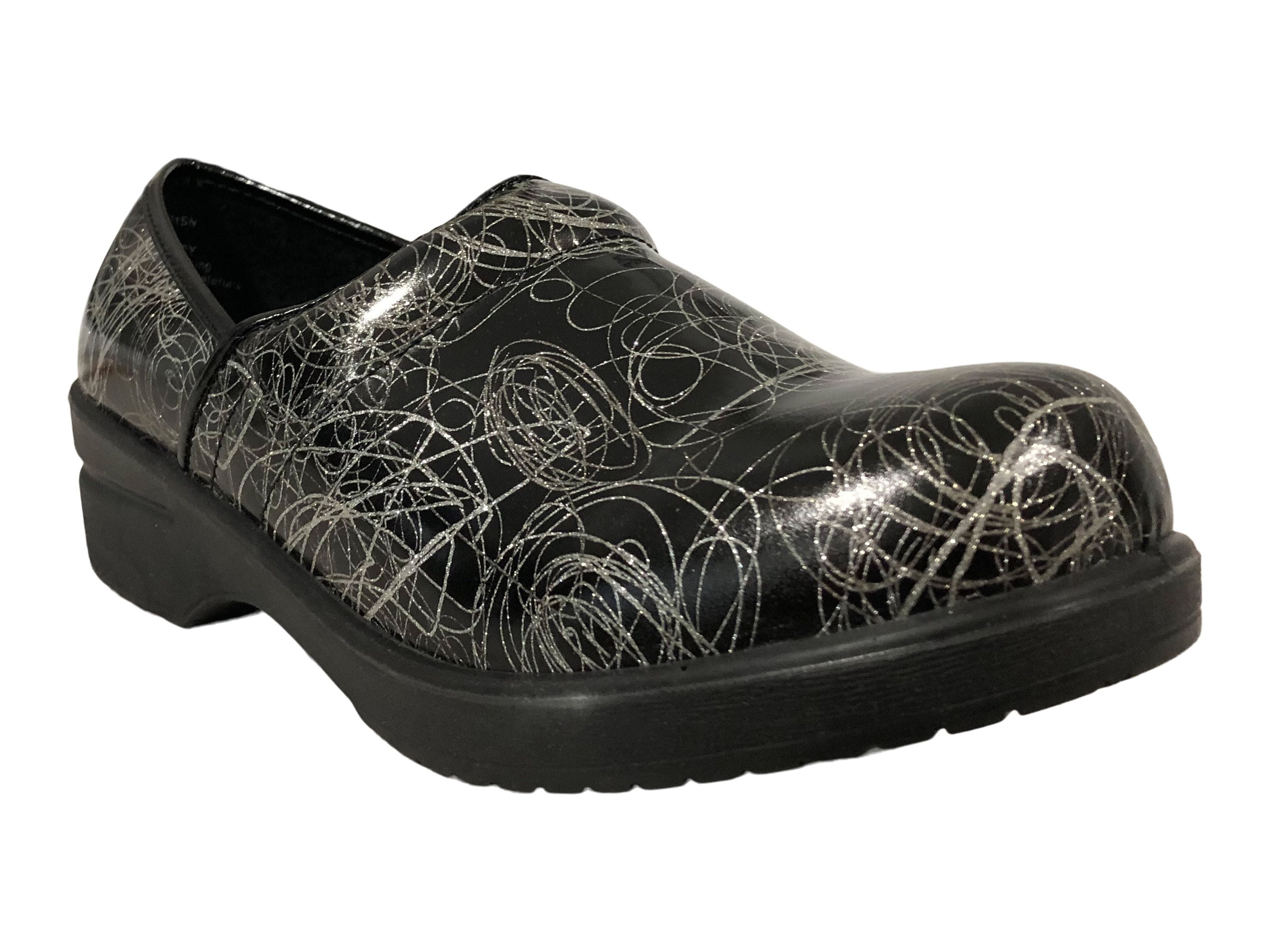 Savvy brand nursing shoes 2025