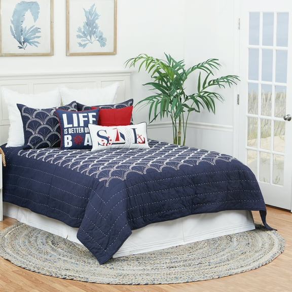Scallop Twin Quilt Set